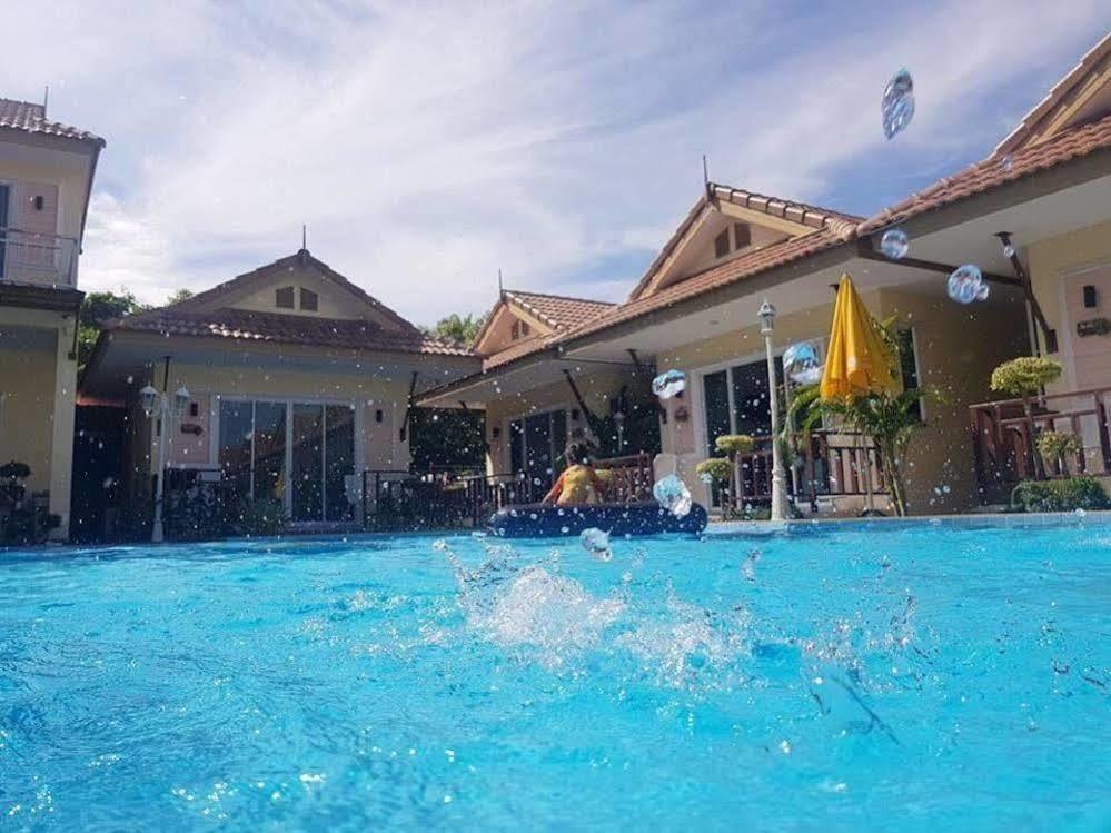 Charm Resort Cha-Am Zewnętrze zdjęcie