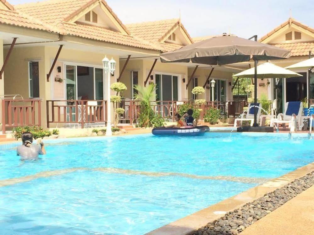 Charm Resort Cha-Am Zewnętrze zdjęcie